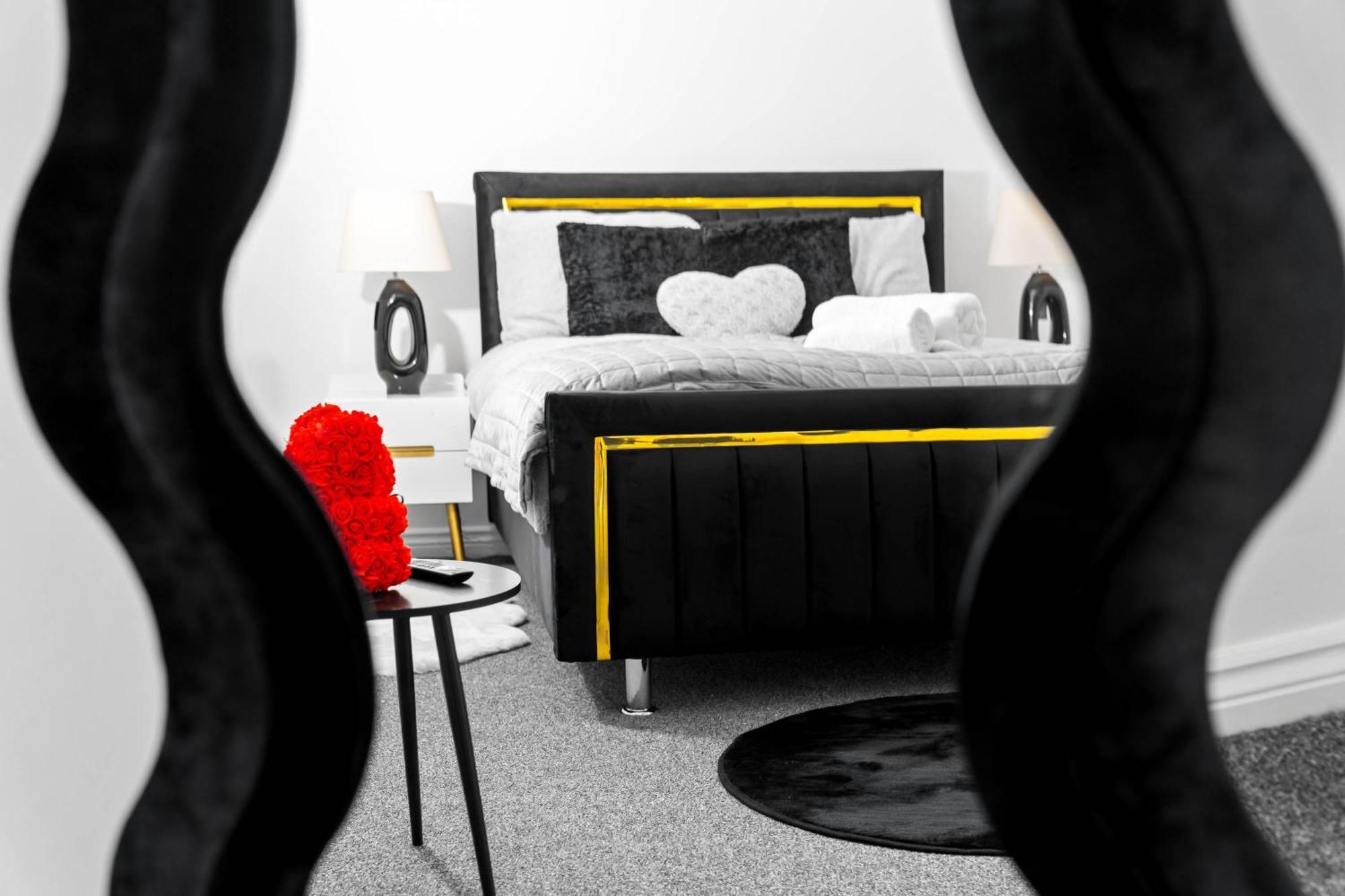 Harmony House 3 Bedroom New Build For Families, Contractors, Black Country Museum Sleeps 6 Tipton Zewnętrze zdjęcie
