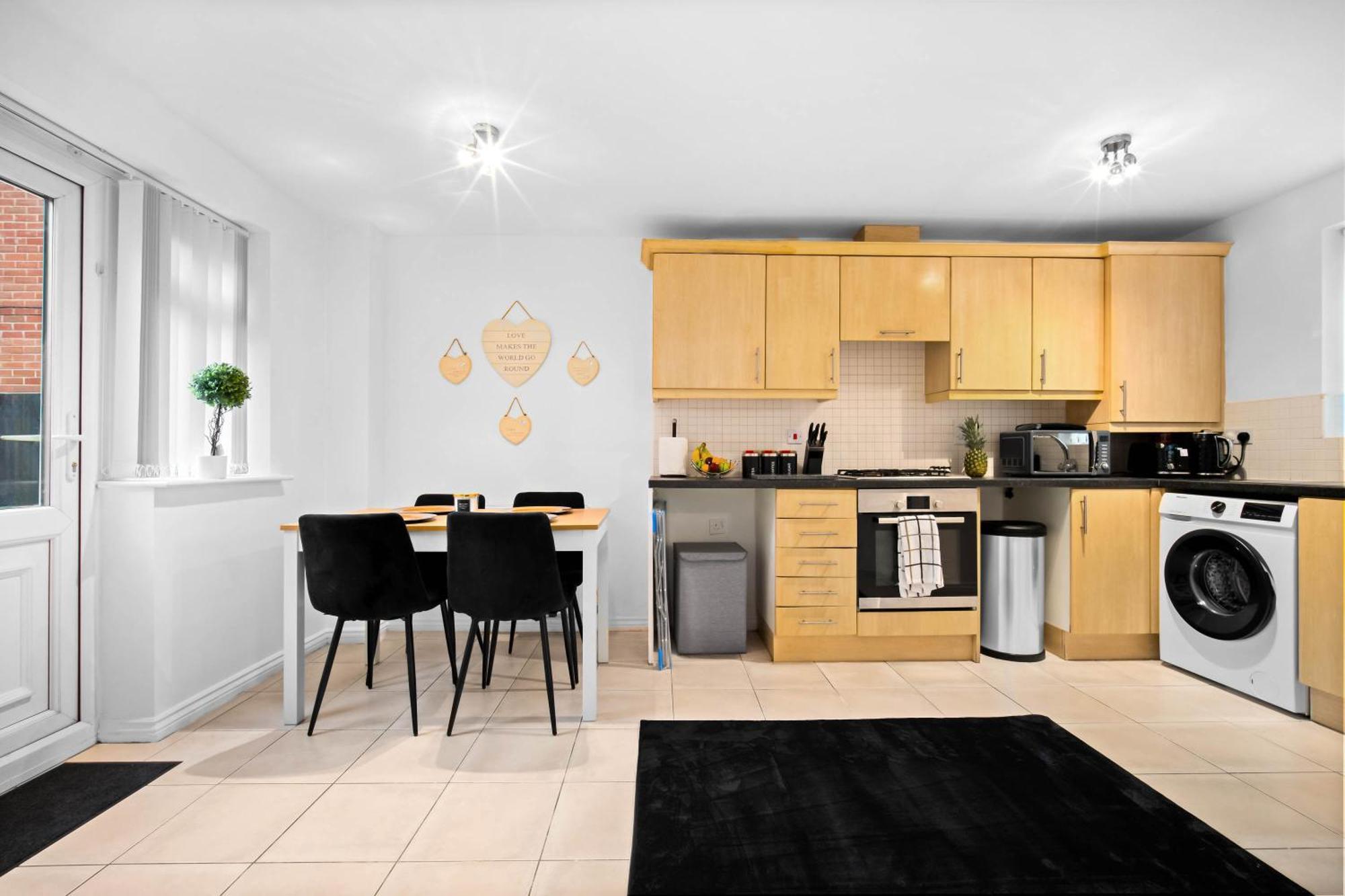 Harmony House 3 Bedroom New Build For Families, Contractors, Black Country Museum Sleeps 6 Tipton Zewnętrze zdjęcie